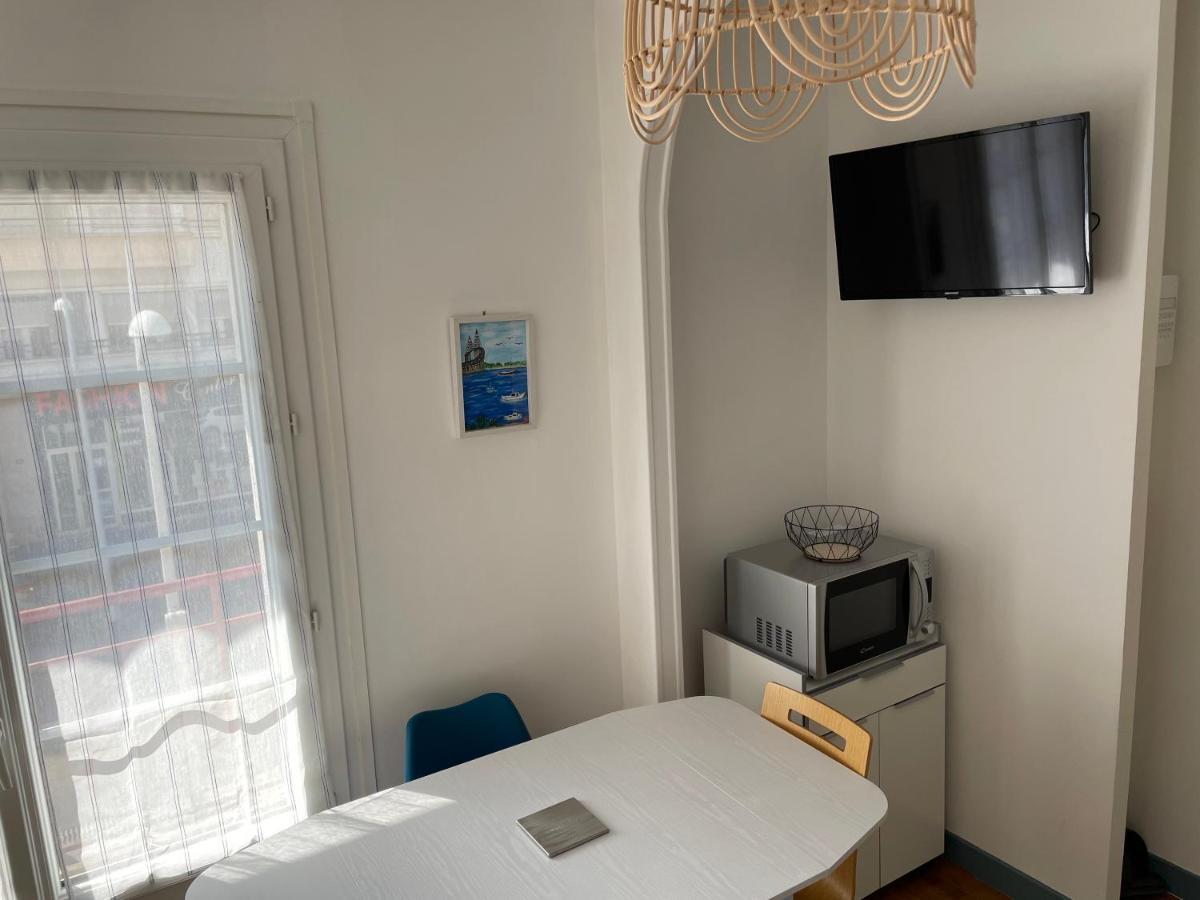 Atlantis Apartment แซงต์-นาแซร์ ภายนอก รูปภาพ