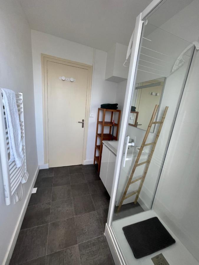 Atlantis Apartment แซงต์-นาแซร์ ภายนอก รูปภาพ